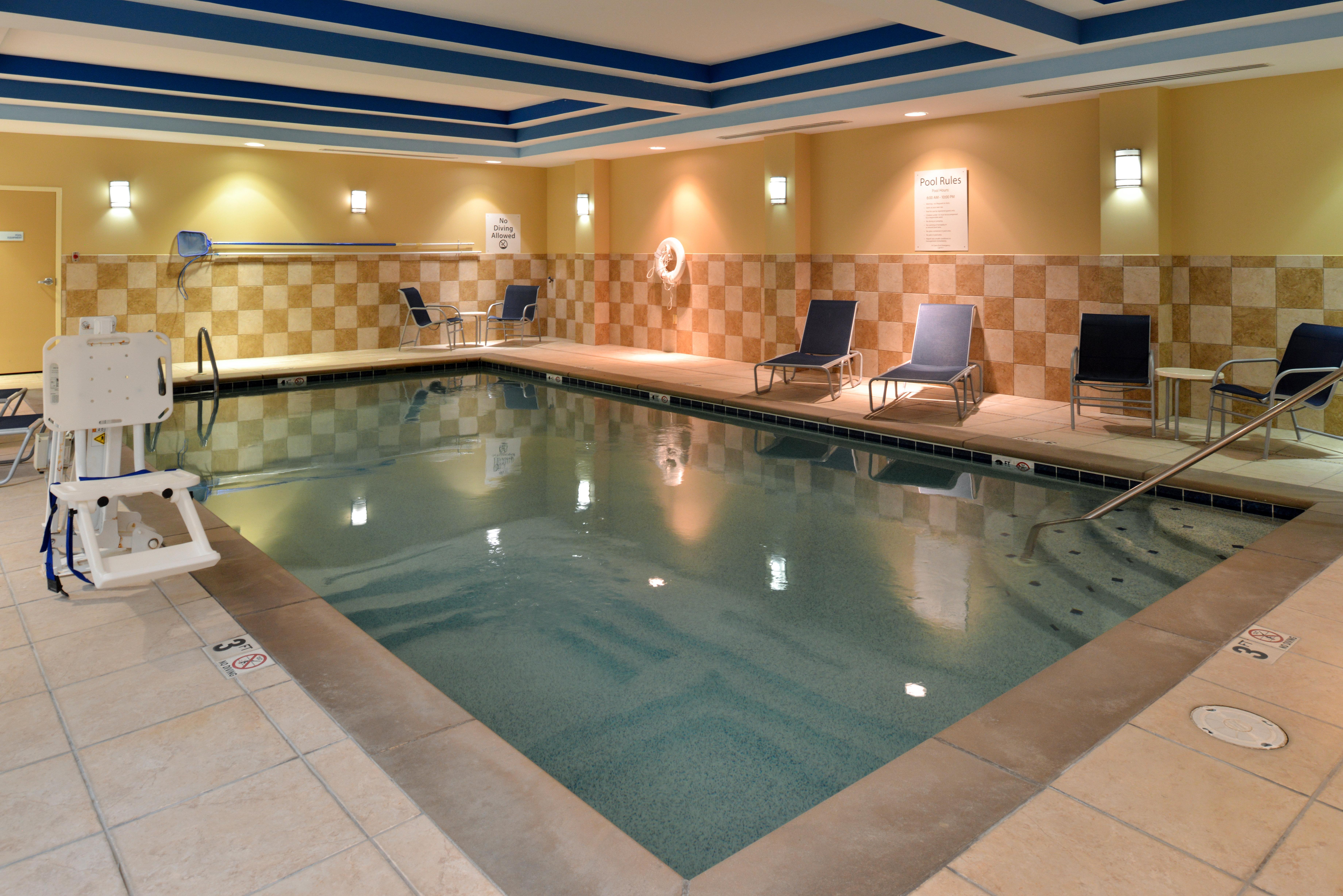 Holiday Inn Express Columbia By Ihg Bagian luar foto