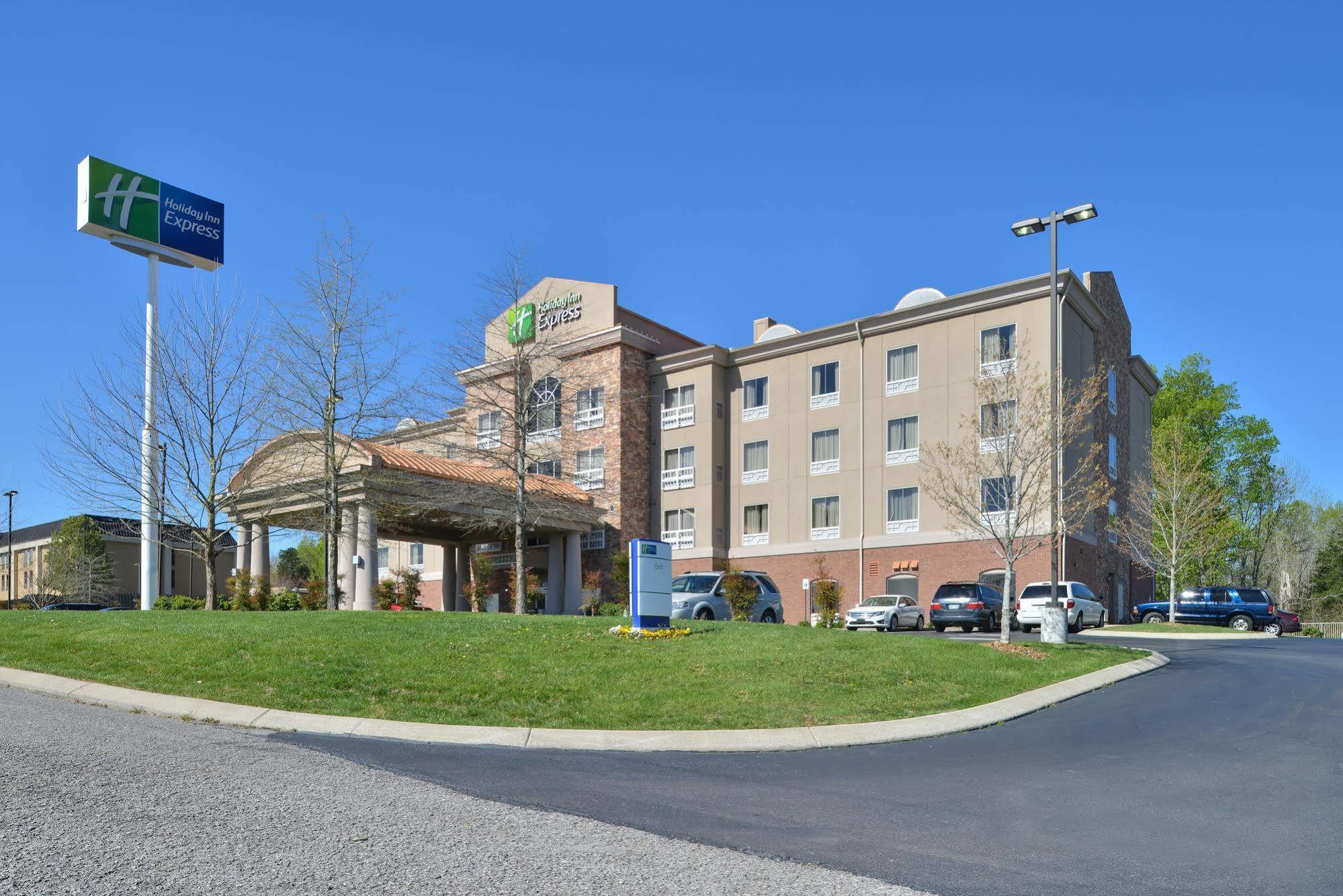 Holiday Inn Express Columbia By Ihg Bagian luar foto